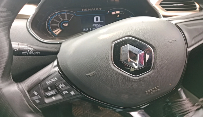 2022 Renault Kiger RXT MT, Petrol, Manual, 69,255 km, interior