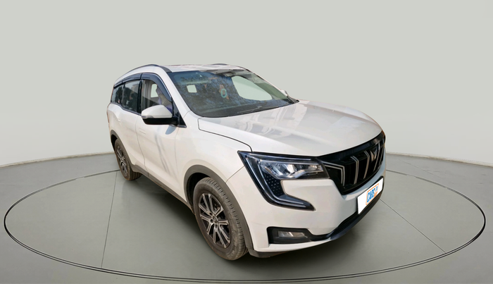2022 Mahindra XUV700 AX 7 D AT AWD 7 STR, Diesel, Automatic, 75,819 km, exterior