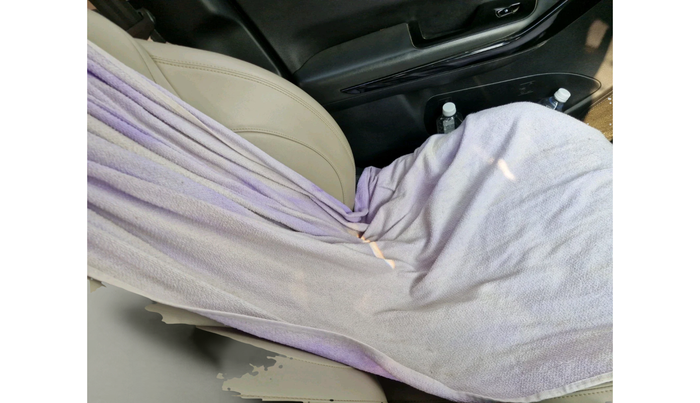 2022 Mahindra XUV700 AX 7 D AT AWD 7 STR, Diesel, Automatic, 75,819 km, interior