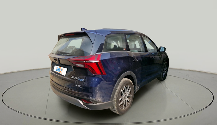 2022 Mahindra XUV700 AX 7 LUXURY D MT 7 STR, Diesel, Manual, 1,10,903 km, exterior