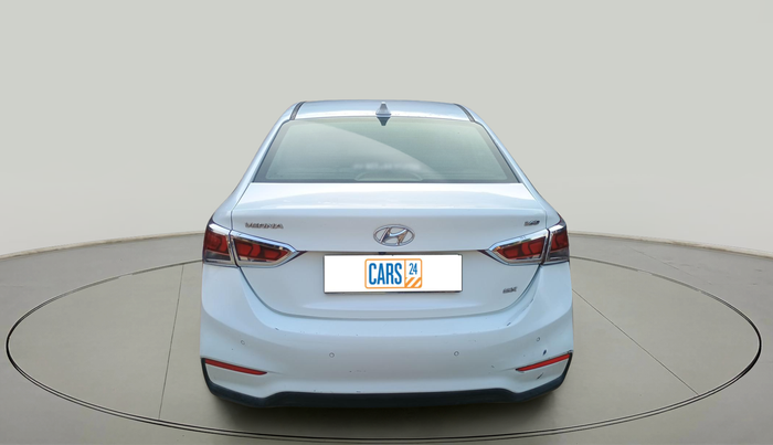 2018 Hyundai Verna 1.6 SX (O) CRDI MT, Diesel, Manual, 1,49,486 km, exterior