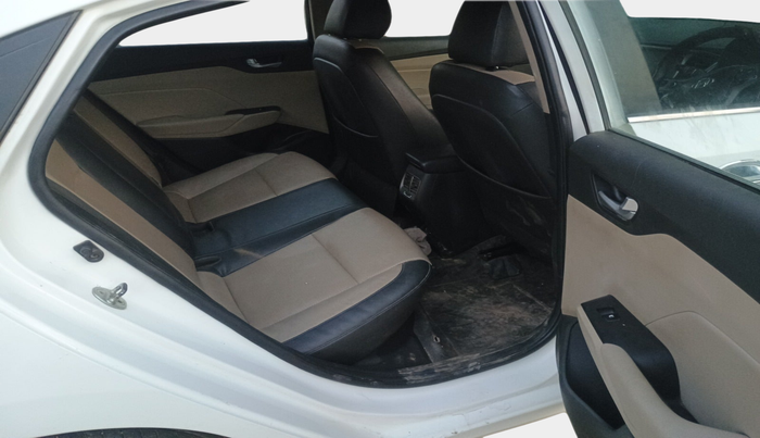 2018 Hyundai Verna 1.6 SX (O) CRDI MT, Diesel, Manual, 1,49,486 km, interior