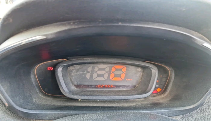 2018 Renault Kwid CLIMBER 1.0, Petrol, Manual, 1,02,966 km, interior