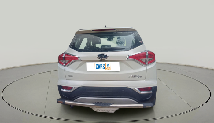 2020 Mahindra XUV300 W8 (O) 1.5 DIESEL, Diesel, Manual, 1,08,653 km, exterior