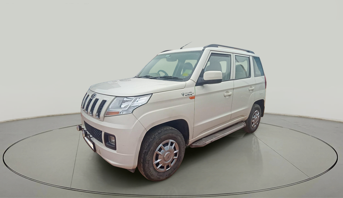 2018 Mahindra TUV300 T6 PLUS, Diesel, Manual, 99,358 km, exterior