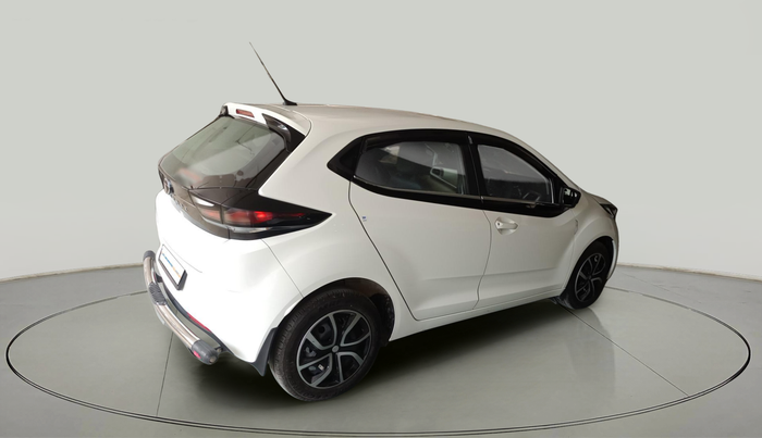 2024 Tata ALTROZ XM PLUS PETROL, Petrol, Manual, 9,212 km, exterior