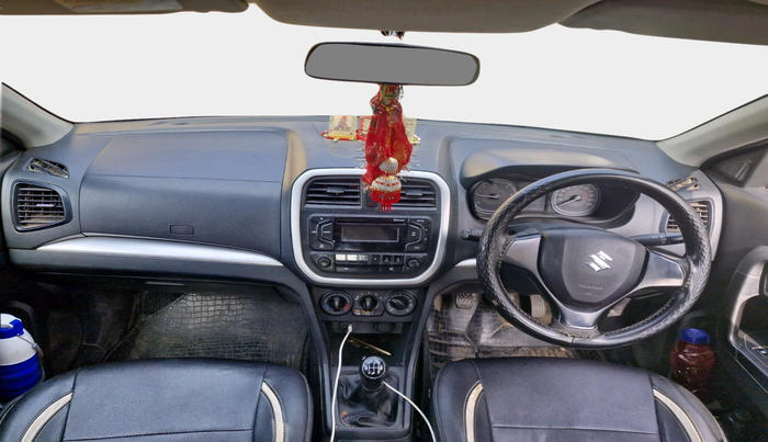 2018 Maruti Vitara Brezza VDI, Diesel, Manual, 1,53,110 km, interior