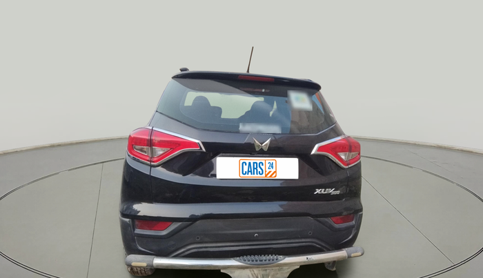 2024 Mahindra XUV300 W6 1.2 PETROL, Petrol, Manual, 28,572 km, exterior