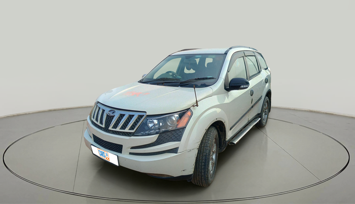 2012 Mahindra XUV500 W8, Diesel, Manual, 2,03,902 km, exterior