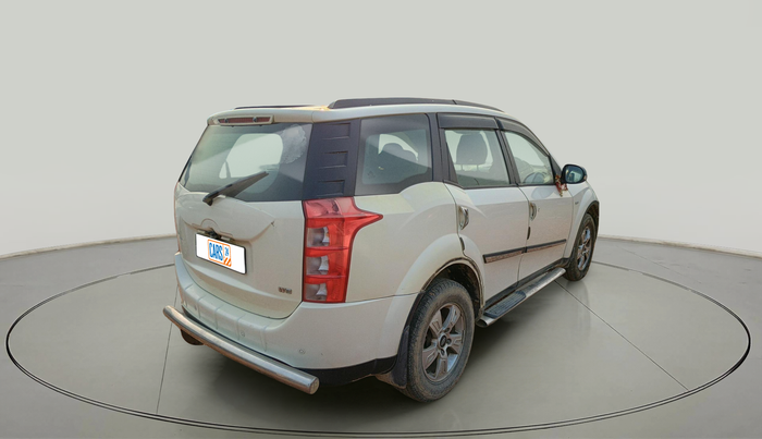 2012 Mahindra XUV500 W8, Diesel, Manual, 2,03,902 km, exterior
