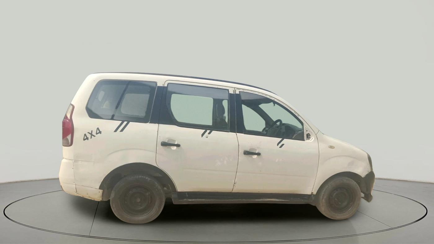 2012 Mahindra Xylo D2, Diesel, Manual, 1,32,837 km, exterior
