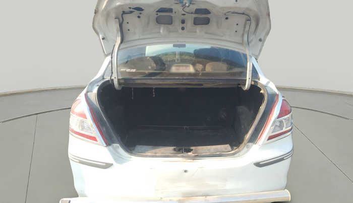 2015 Maruti Swift Dzire VDI, Diesel, Manual, 1,07,192 km, exterior