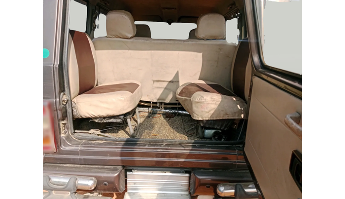 2015 Mahindra Bolero SLX BS-III, Diesel, Manual, 1,23,129 km, exterior