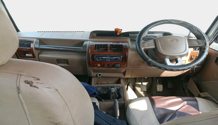 2015 Mahindra Bolero SLX BS-III, Diesel, Manual, 1,23,129 km, interior