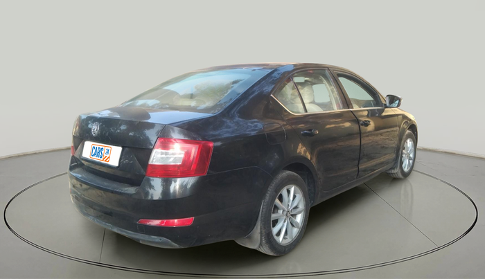 2014 Skoda Octavia AMBITION 2.0 TDI AT, Diesel, Automatic, 82,942 km, exterior