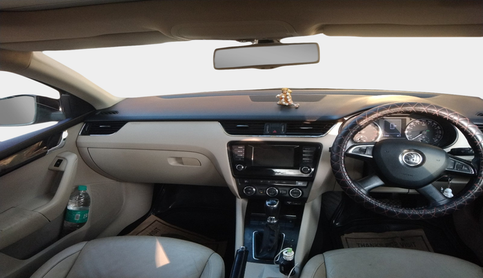 2014 Skoda Octavia AMBITION 2.0 TDI AT, Diesel, Automatic, 82,942 km, interior