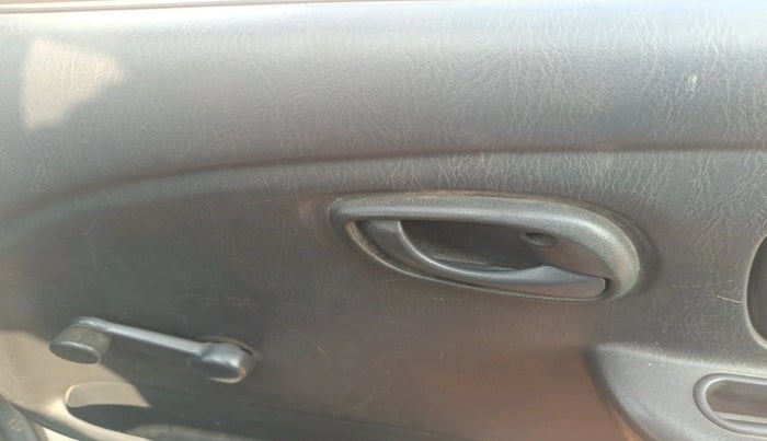 2011 Maruti Alto LXI, Petrol, Manual, 1,39,840 km, interior