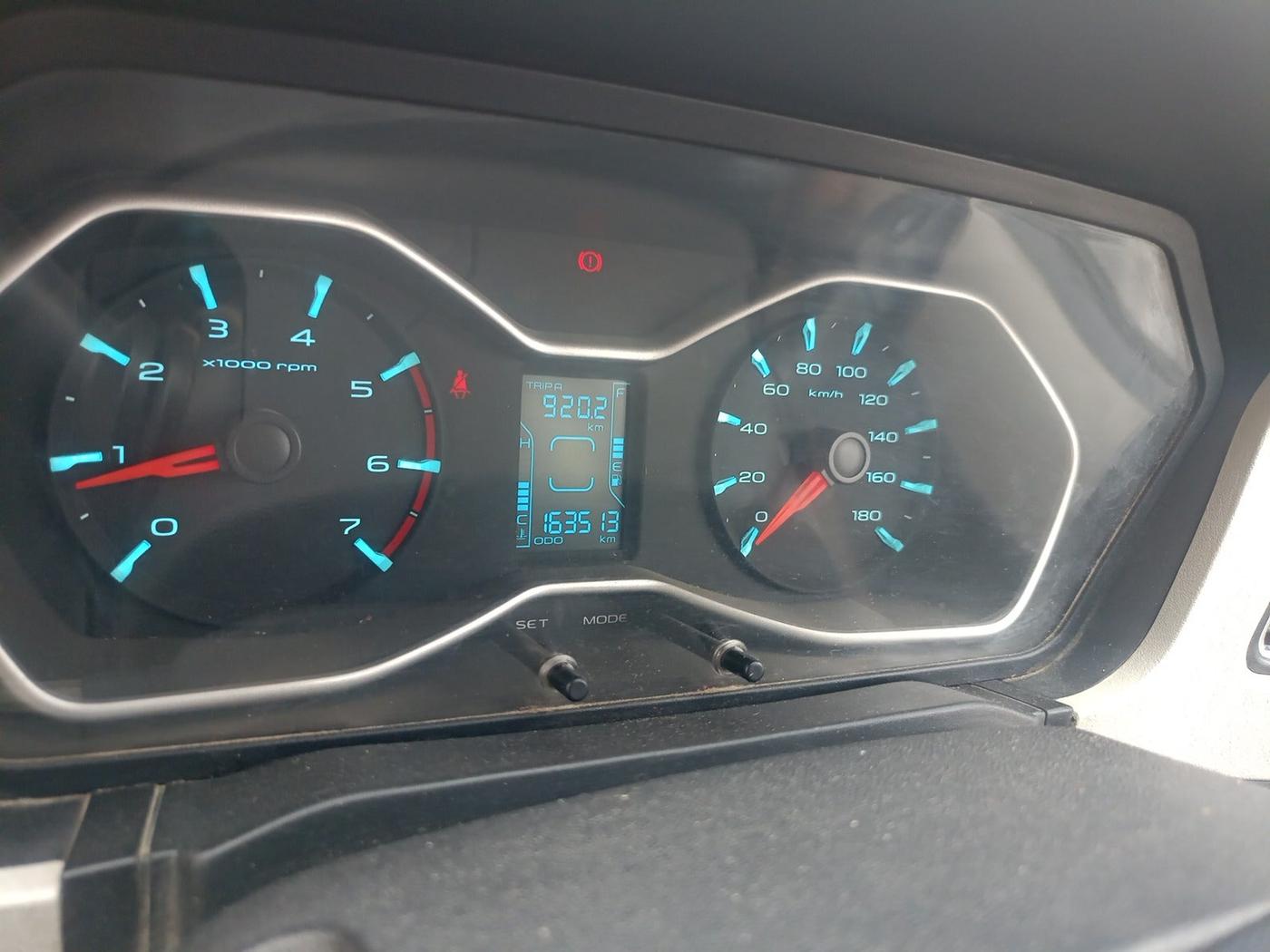 2020 Mahindra Scorpio S9, Diesel, Manual, 1,63,513 km, interior