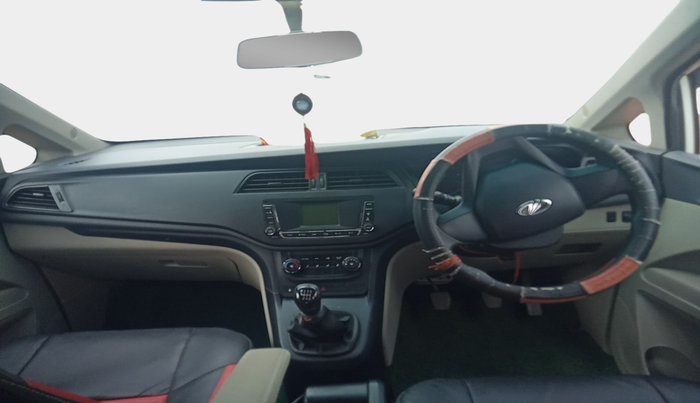 2019 Mahindra MARAZZO M4 7 STR, Diesel, Manual, 38,059 km, interior
