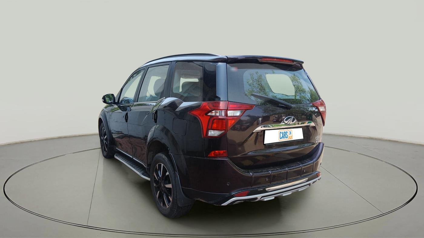 2020 Mahindra XUV500 W11, Diesel, Manual, 61,033 km, exterior