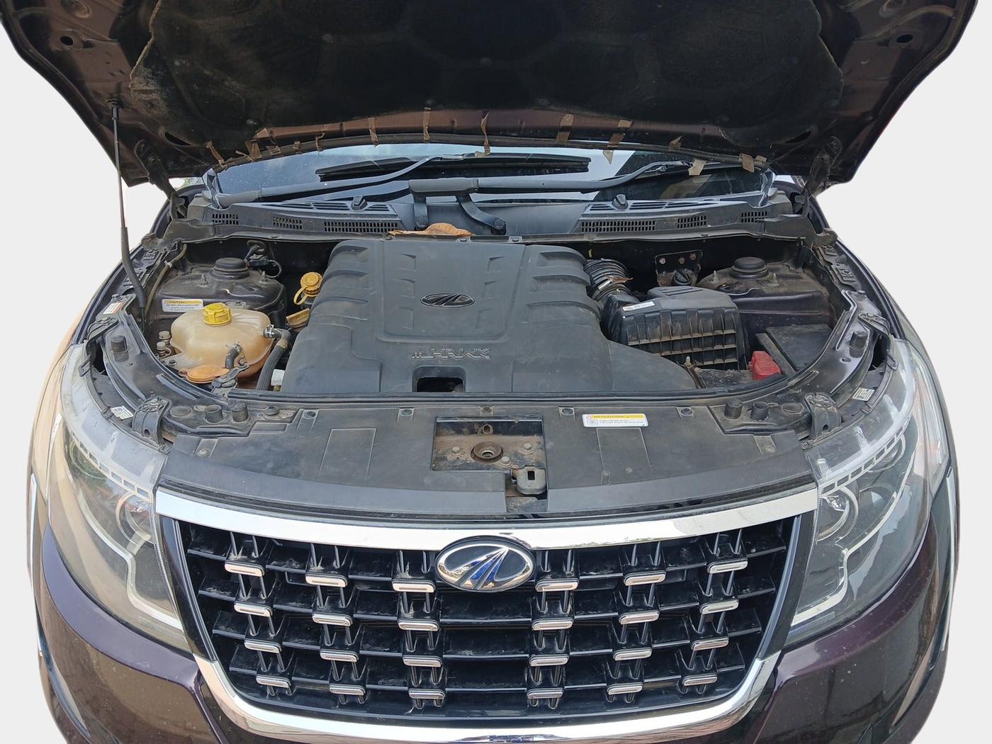 2020 Mahindra XUV500 W11, Diesel, Manual, 61,033 km, exterior
