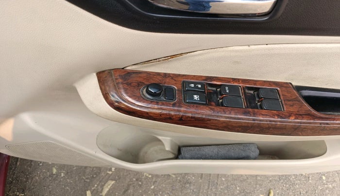 2017 Maruti Dzire ZDI PLUS AMT, Diesel, Automatic, 2,20,119 km, interior