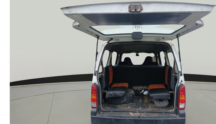 2021 Maruti Eeco 5 STR AC CNG, Petrol, Manual, 2,09,837 km, exterior