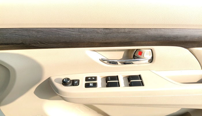 2025 Maruti Ertiga ZXI+ AT SHVS, Petrol, Automatic, 15,907 km, interior