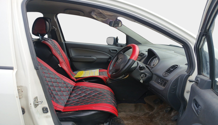 2010 Maruti Ritz LXI, Petrol, Manual, 2,18,264 km, interior