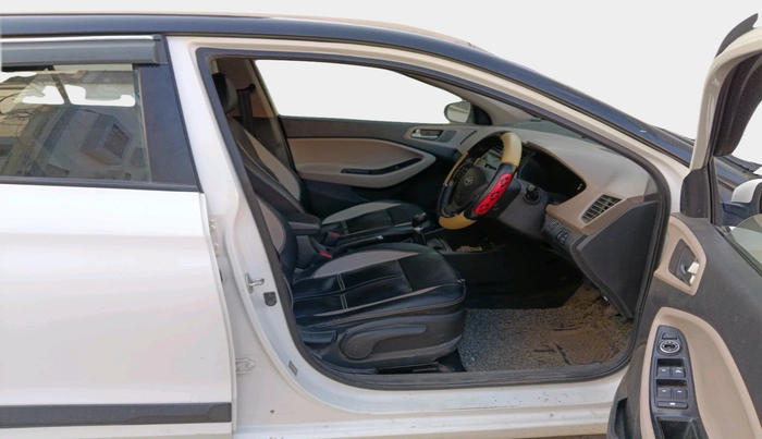 2015 Hyundai Elite i20 ASTA 1.2, CNG, Manual, 92,231 km, interior