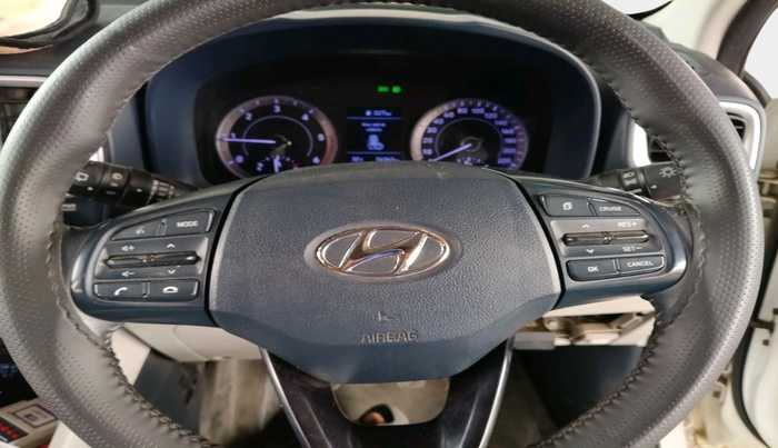 2019 Hyundai VENUE SX(O) 1.4 CRDI, Diesel, Manual, 56,362 km, interior