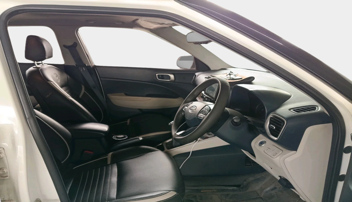 2019 Hyundai VENUE SX(O) 1.4 CRDI, Diesel, Manual, 56,362 km, interior