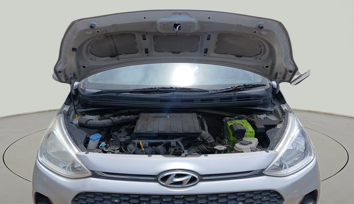 2017 Hyundai Grand i10 MAGNA 1.2 KAPPA VTVT, Petrol, Manual, 88,823 km, exterior