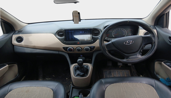 2017 Hyundai Grand i10 MAGNA 1.2 KAPPA VTVT, Petrol, Manual, 88,823 km, interior