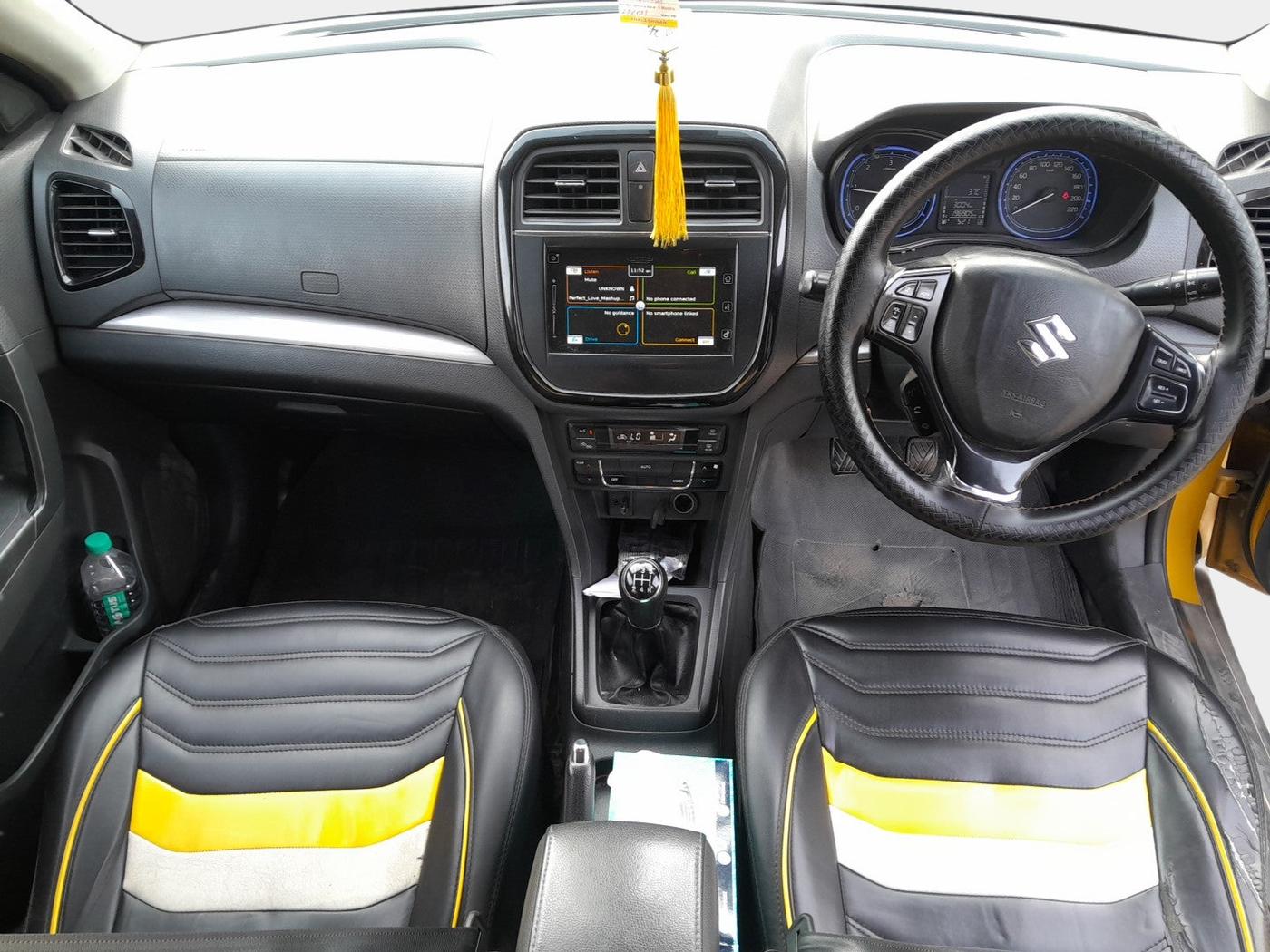 2016 Maruti Vitara Brezza ZDI PLUS DUAL TONE, Diesel, Manual, 1,96,905 km, interior