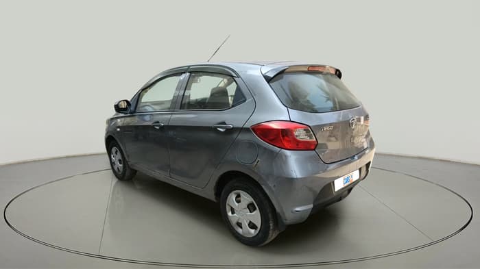 2018 Tata Tiago XT PETROL, Petrol, Manual, 1,42,000 km, exterior