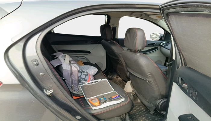 2022 Tata Tiago XT CNG, CNG, Manual, 76,572 km, interior