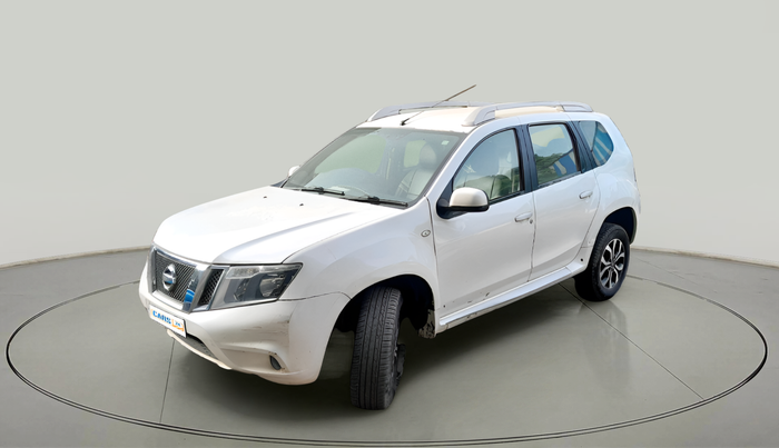 2014 Nissan Terrano XV D THP PREMIUM 110 PS, Diesel, Manual, 1,64,523 km, exterior