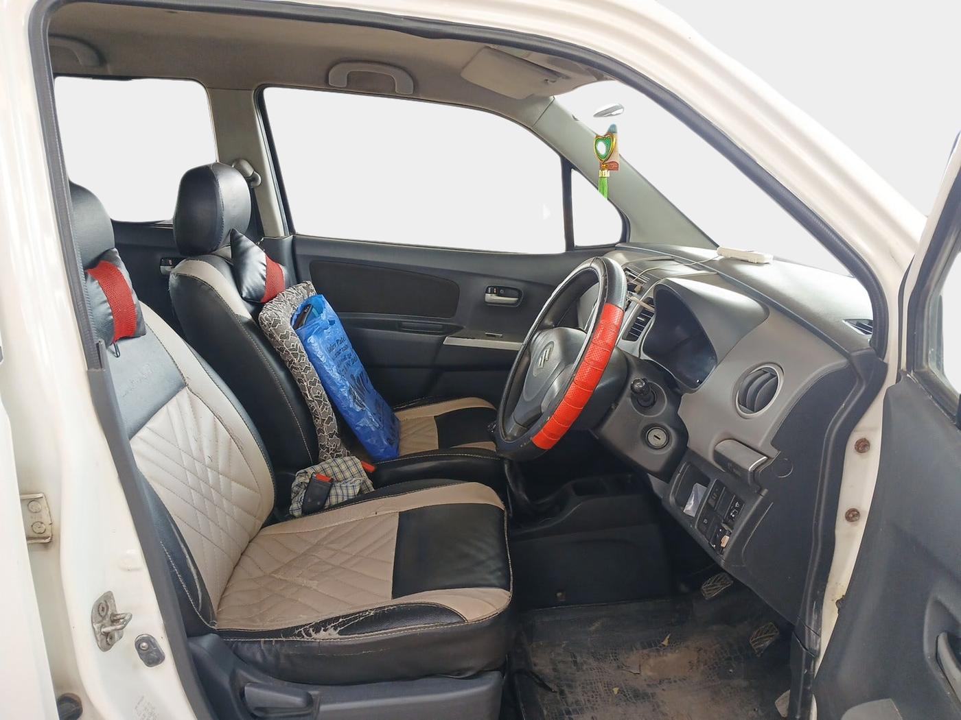 2012 Maruti Wagon R 1.0 LXI, Petrol, Manual, 1,01,500 km, interior