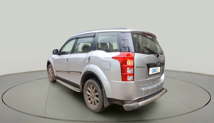 2016 Mahindra XUV500 W10, Diesel, Manual, 1,03,798 km, exterior
