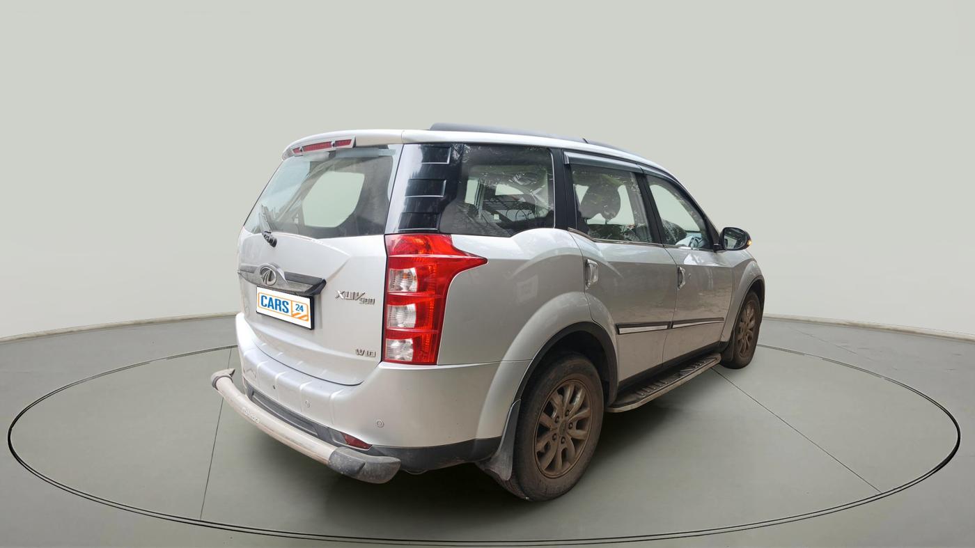 2016 Mahindra XUV500 W10, Diesel, Manual, 1,05,000 km, exterior