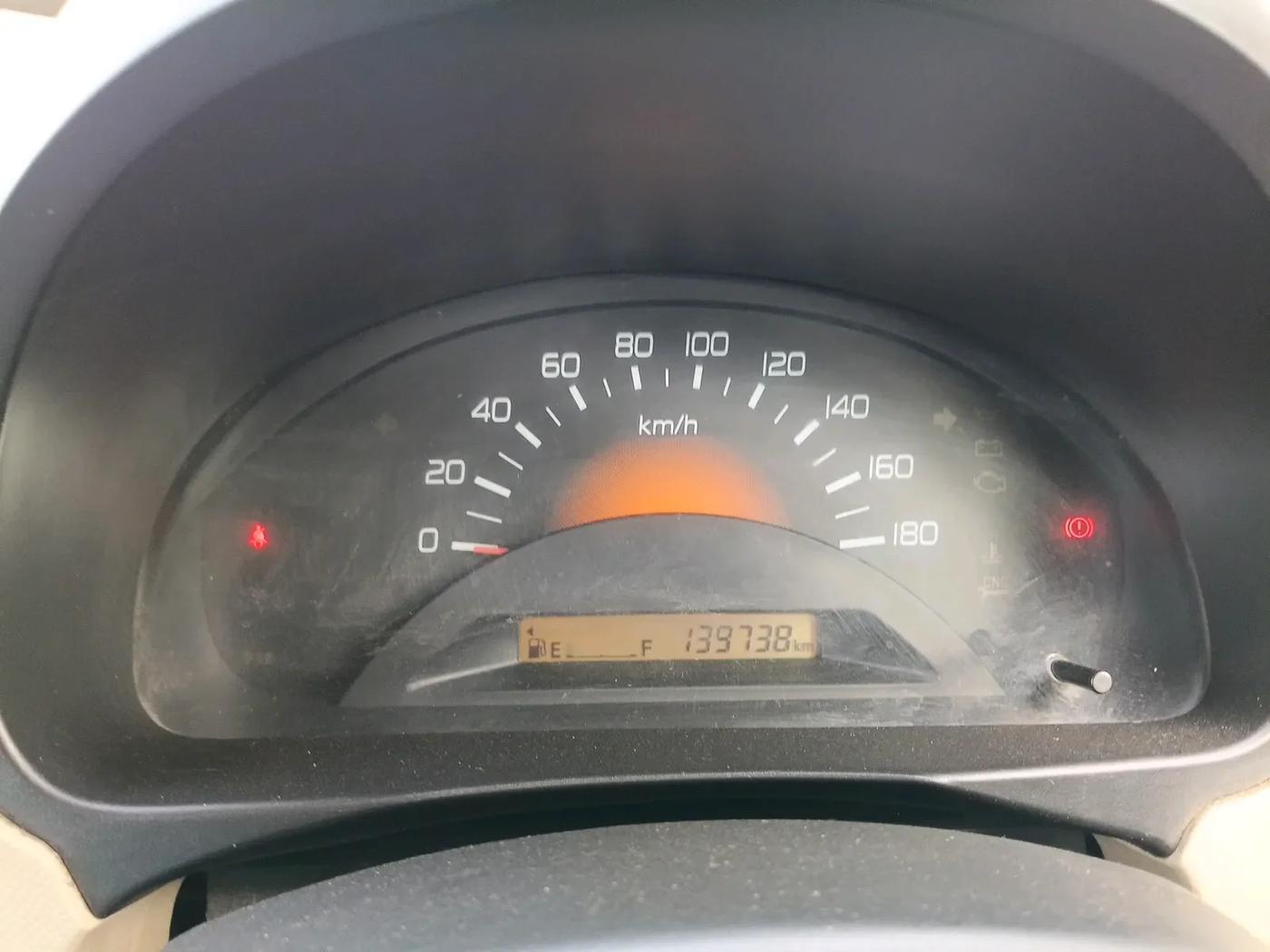 2017 Maruti Wagon R 1.0 LXI CNG, Petrol, Manual, 1,39,810 km, interior