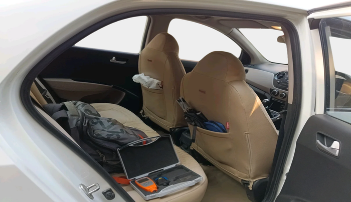 2014 Hyundai Xcent S (O) 1.2, Petrol, Manual, 84,632 km, interior