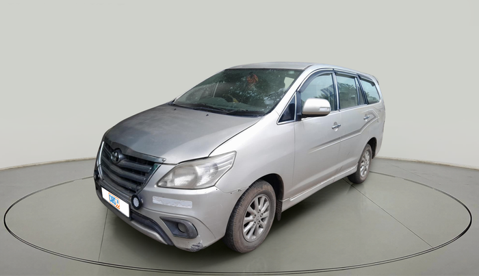 2013 Toyota Innova 2.5 VX 7 STR, Diesel, Manual, 2,07,670 km, exterior