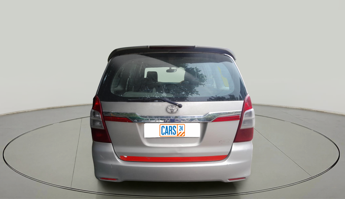 2013 Toyota Innova 2.5 VX 7 STR, Diesel, Manual, 2,07,670 km, exterior