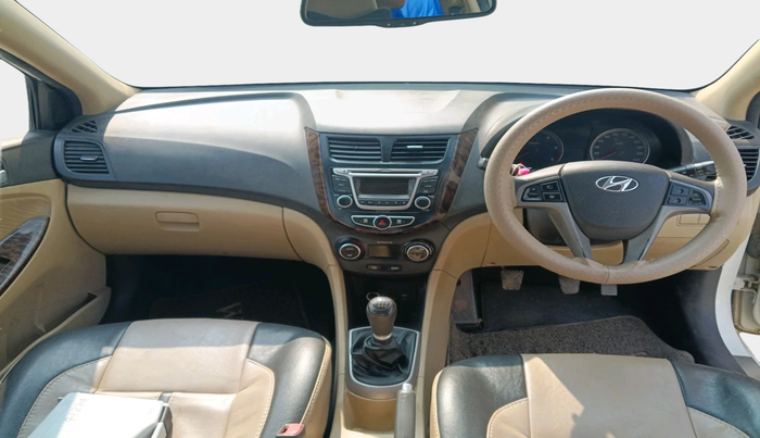 2015 Hyundai Verna FLUIDIC 1.6 CRDI S 4S, Diesel, Manual, 1,18,650 km, interior