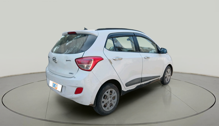 2013 Hyundai Grand i10 SPORTZ 1.1 CRDI, Diesel, Manual, 1,87,000 km, exterior