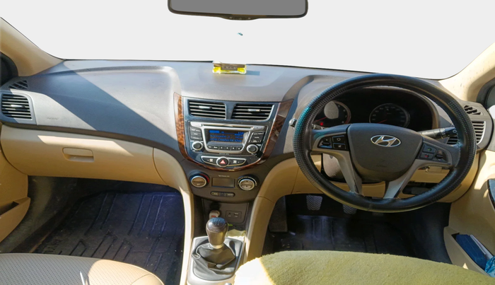 2016 Hyundai Verna 1.6 VTVT S, Petrol, Manual, 1,14,162 km, interior