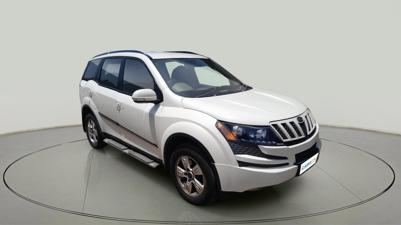 2015 Mahindra XUV500 W8, Diesel, Manual, 1,29,695 km, exterior