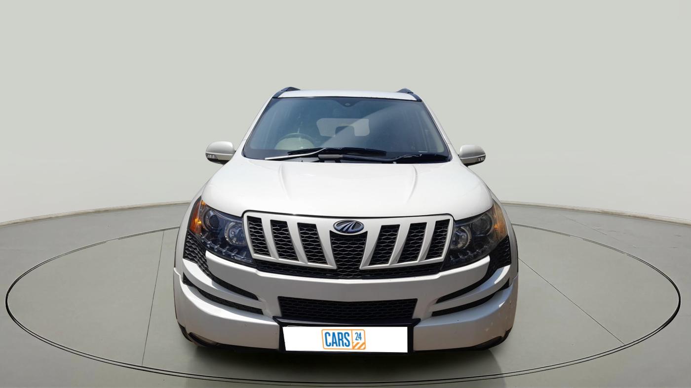 2015 Mahindra XUV500 W8, Diesel, Manual, 1,29,695 km, exterior